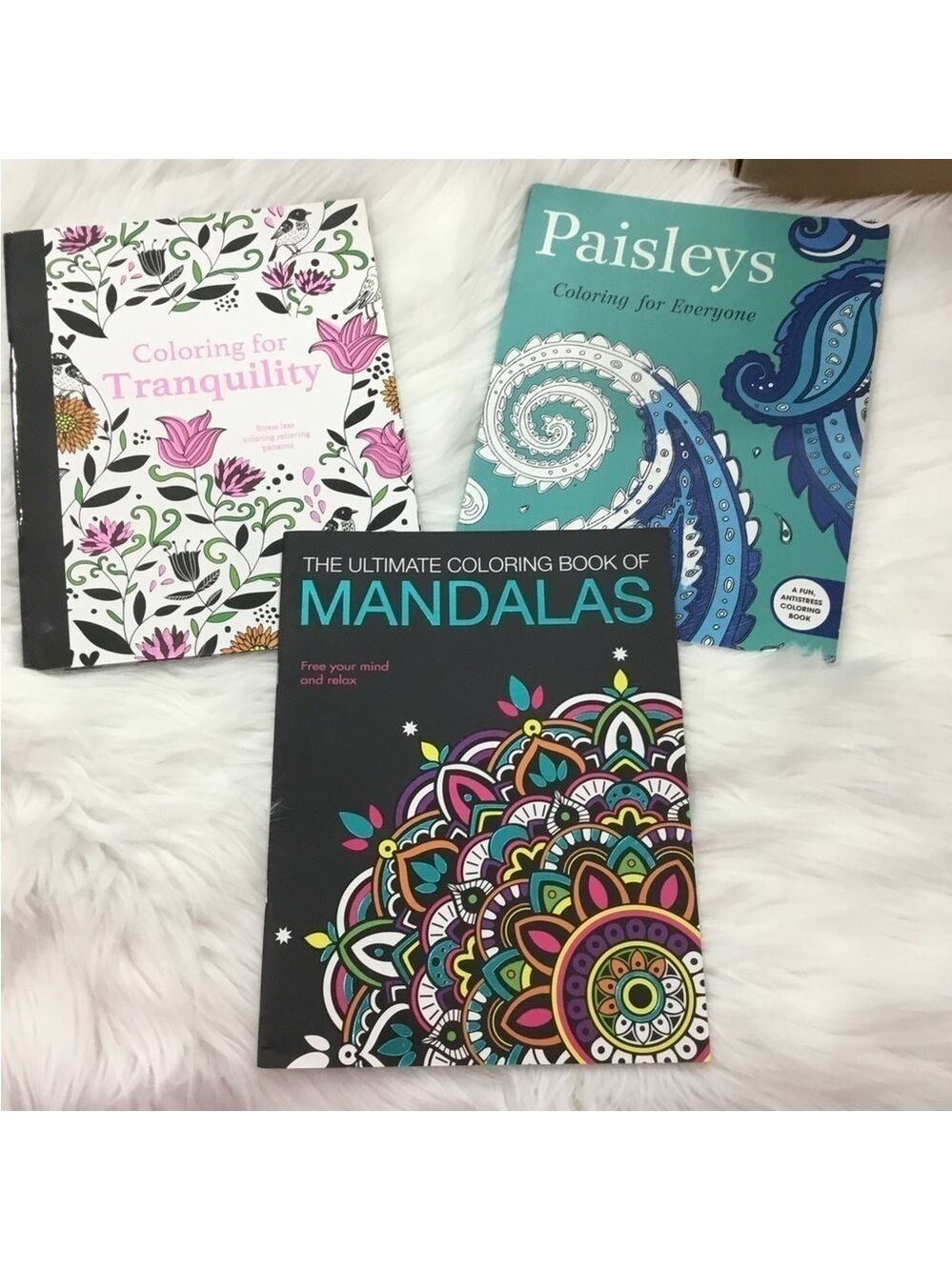 ANTI stress set of 3 coloring books
